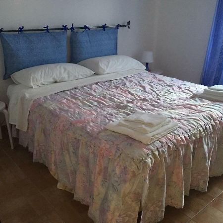 Mancini Michela Alloggio Uso Turistico Apartment Acilia Exterior photo